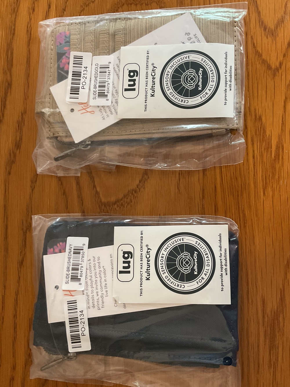 Lug Slide and Walkover RFID Wallet Combo. Brushed Navy. NWT - Picture 5 of 6